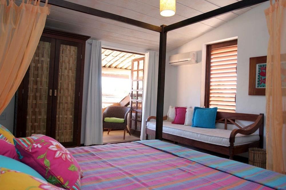 Sobrado Da Vila Hotel Прайя-ду-Форте Экстерьер фото