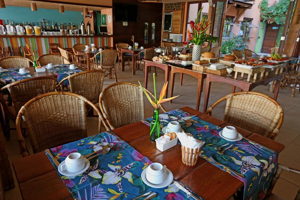 Sobrado Da Vila Hotel Прайя-ду-Форте Экстерьер фото
